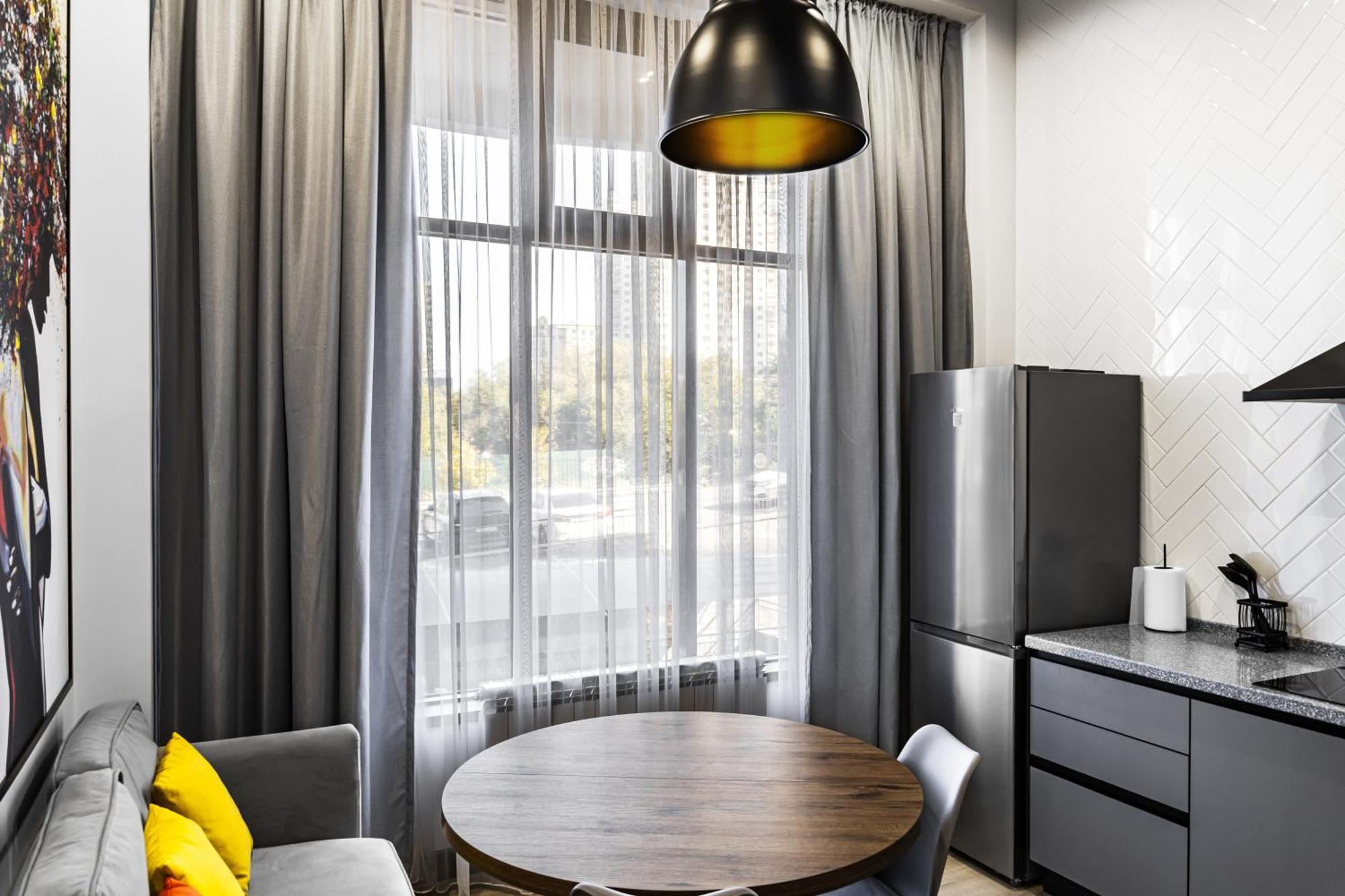 אלמטי Apart Hotel Loft מראה חיצוני תמונה